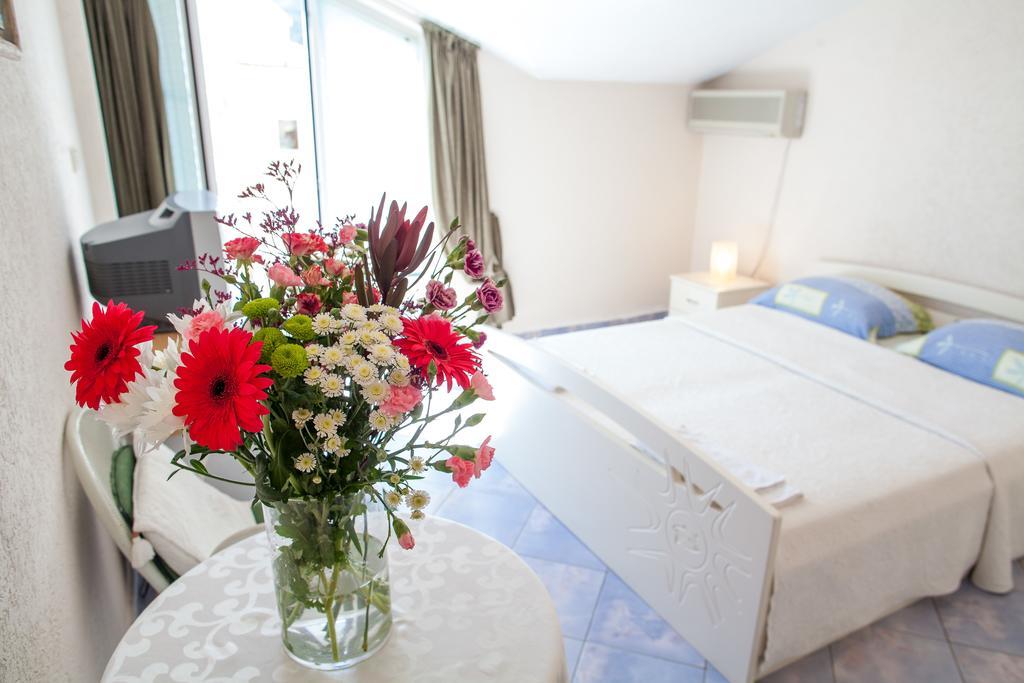 Sun Guest House Budva Quarto foto